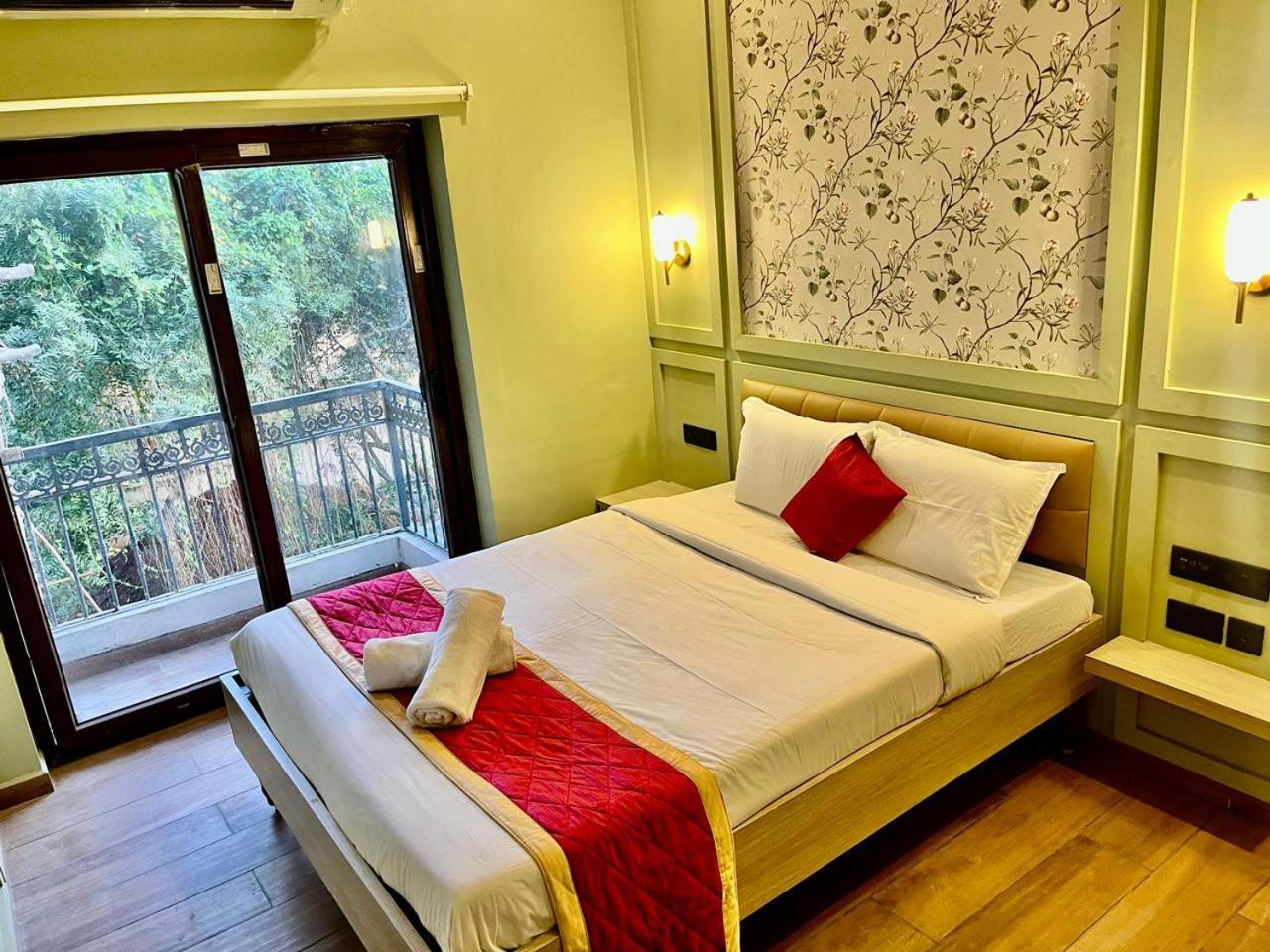 Hotel Castle Manor - Auroville Beach Pondicherry Exterior foto